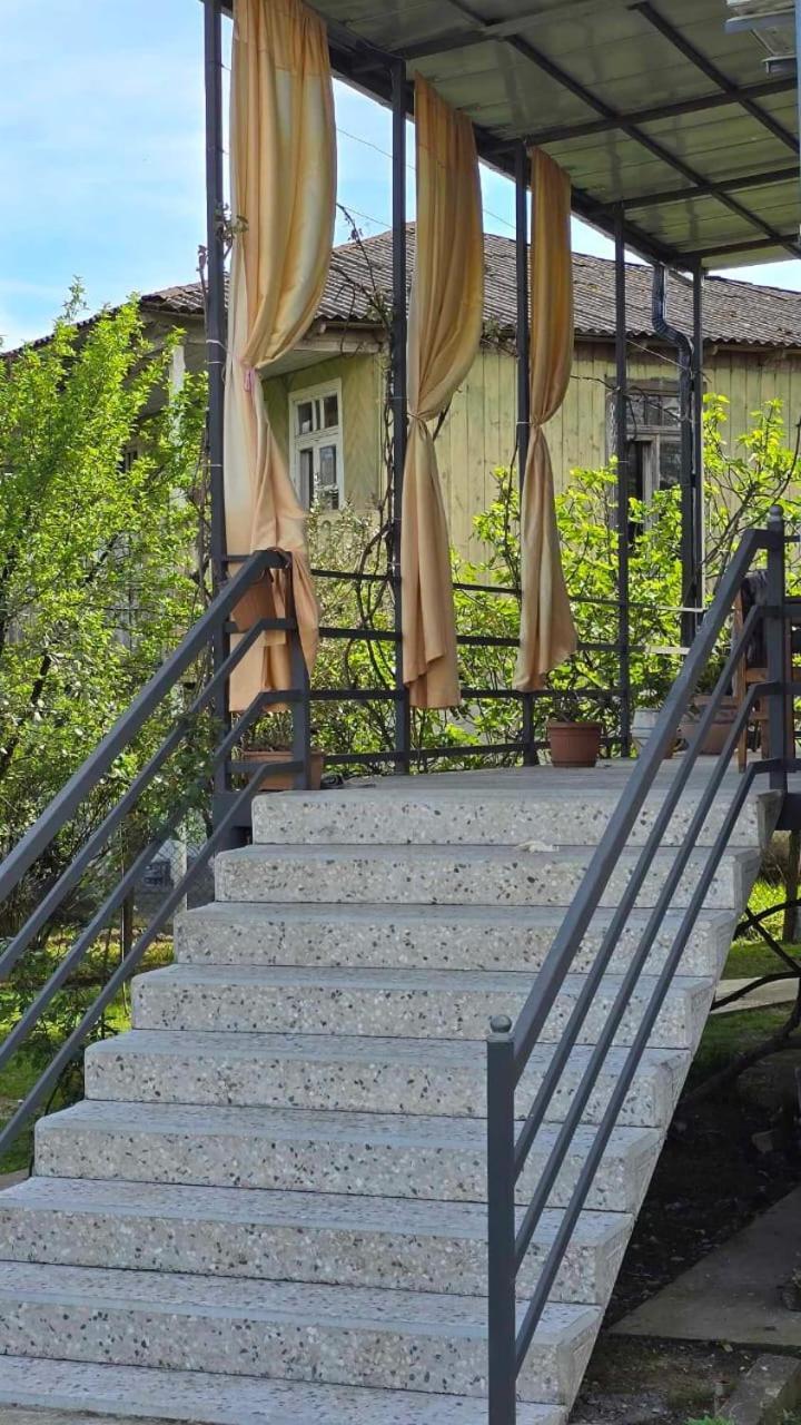Guest House Nano マートヴィリ エクステリア 写真